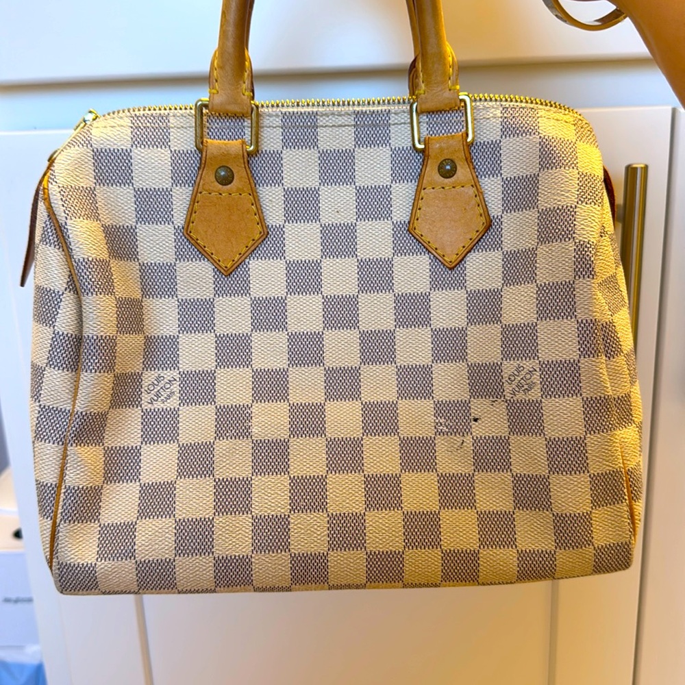 Louis vuitton speedy 25